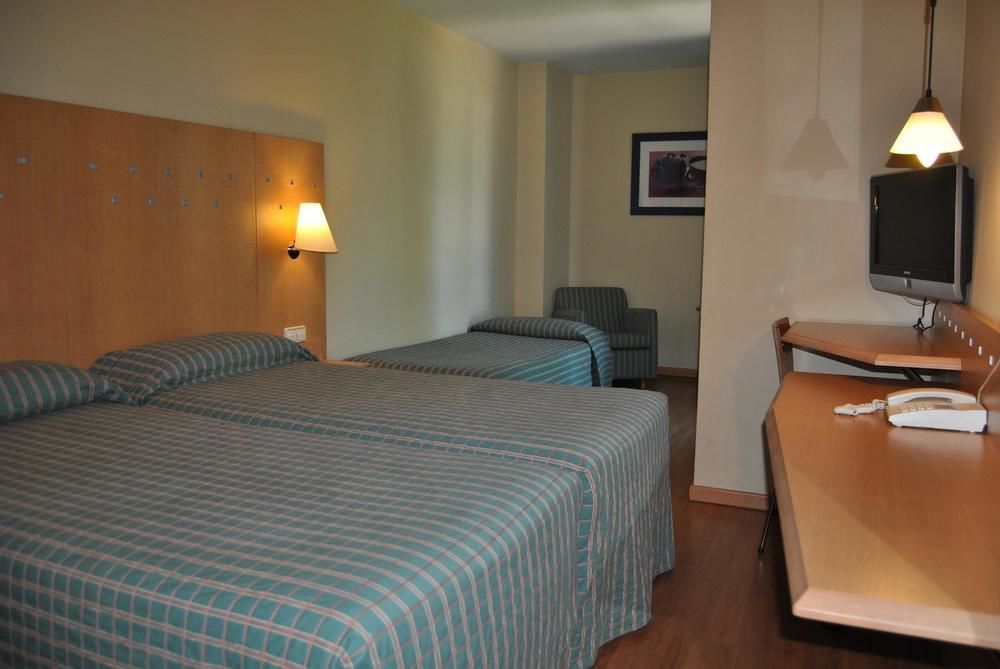 Hotel Monte Rozas Las Rozas de Madrid Luaran gambar